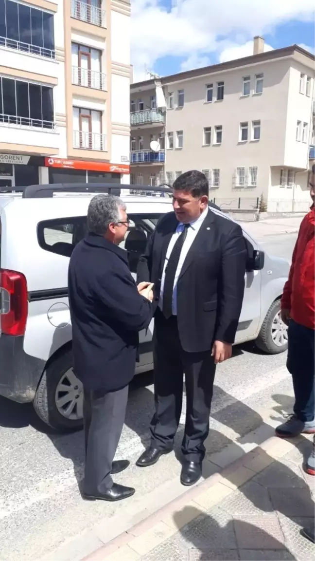 Parlak'tan Hizmet Eleştirisi