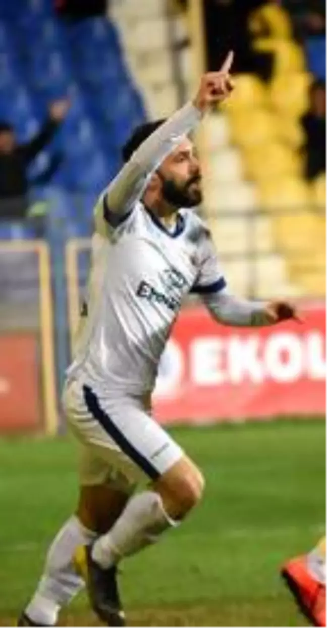 Menemenspor'da Samed Ali'ye gün doğdu