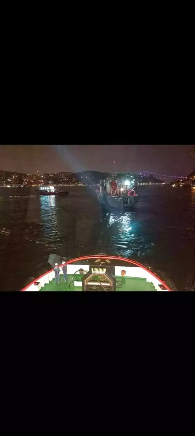 İstanbul Boğazı'nda Tanker Kurtarıldı