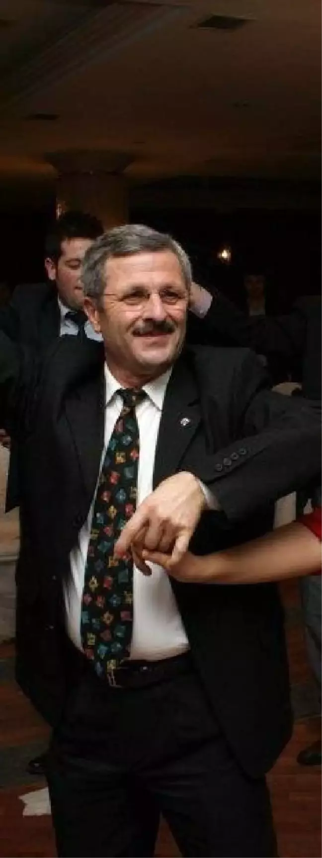 Daire almaya gittiği inşaatta asansör boşluğuna düşüp, öldü