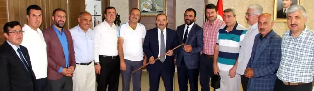 Vali Ustaoğlu'na Ziyaretler Devam Ediyor