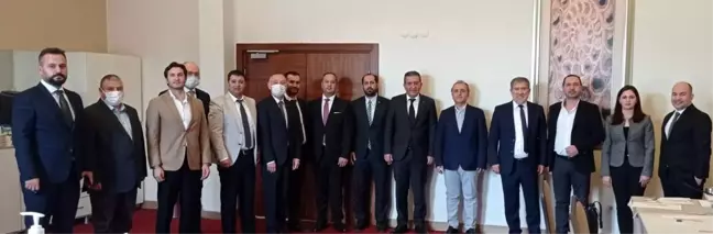 JESDER'de Şentürk güven tazeledi