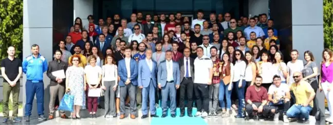 Çomü 26. Spor Şenliklerinin Ödül Töreni Gerçekleştirildi