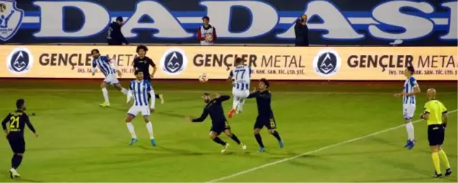 B.b. Erzurumspor - İstanbulspor: 1 - 0