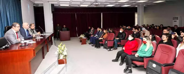 GAÜN'de İstiklal Marşı'nın kabulü paneli düzenlendi