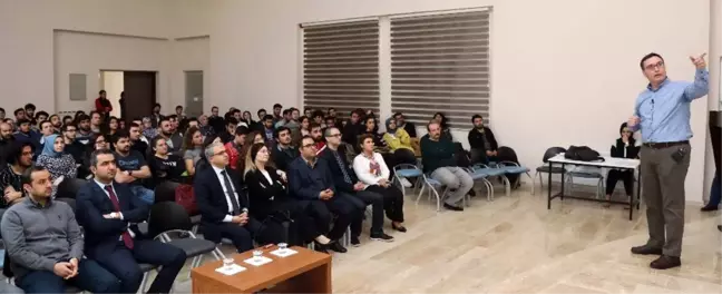Prof. Dr. Uzol'dan Uçak ve Uzay Mühendisliği Bölümü Öğrencilerine Seminer