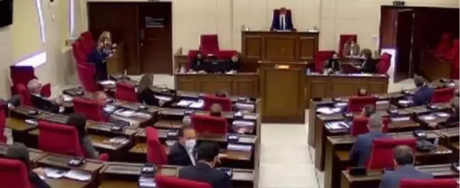 KKTC'de 4'üncü azınlık hükümeti güven oyu aldı