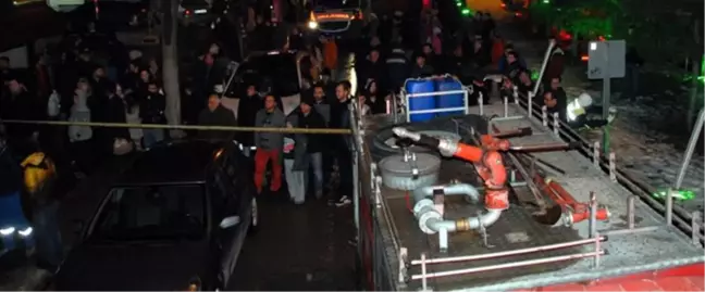 Pastanede Yangın: 1 Ölü, 5 Yaralı