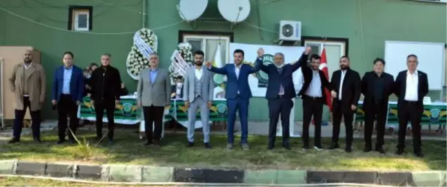 Akhisarspor'da kulüp başkanlığına Evren Özbey seçildi