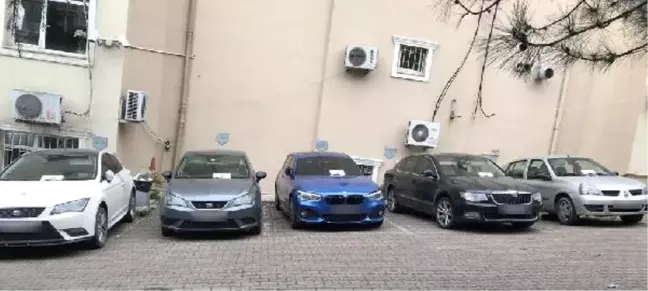 Halı Sahada Top Oynayanları Soyan Çete Yakalandı