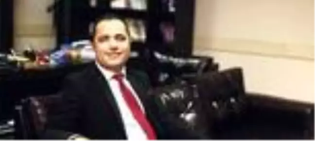 Rezan Epözdemir kimdir? Nereli, kaç yaşında, mesleği ne? Rezan Epözdemir hayatı ve biyografisi!