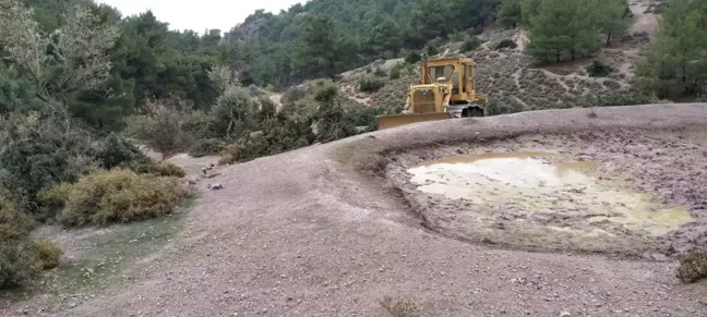 Çömlekçi'nin HİS Göleti Temizlendi