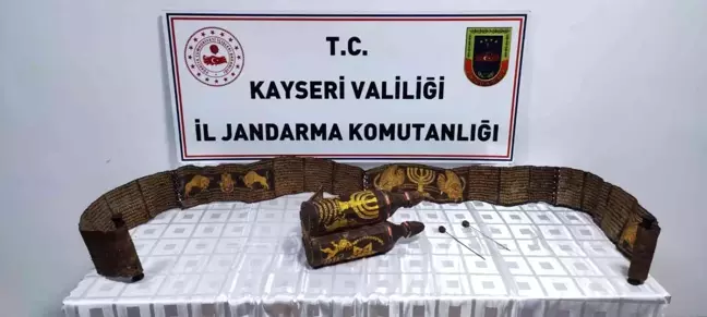 Kayseri haberleri: Kayseri'de İbranice yazılı Tevrat ele geçirildi