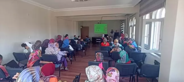 Sinop'ta yaz Kur'an kursu öğrencilerine seminer verildi