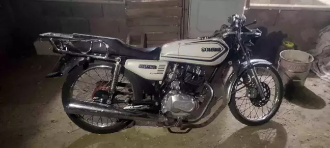Manisa'da motosiklet kazası: 2 kişi yaralandı