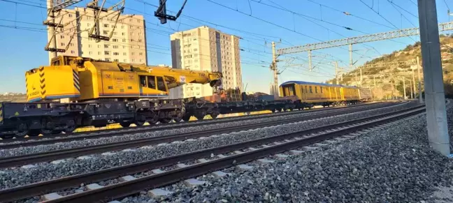 Ankara'da Yüksek Hızlı Tren Test Sürüşünde Kaza: 4 İşçi Yaralandı