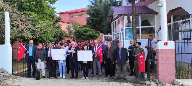 Çüngüş'te cuma namazı sonrası İsrail'e tepki