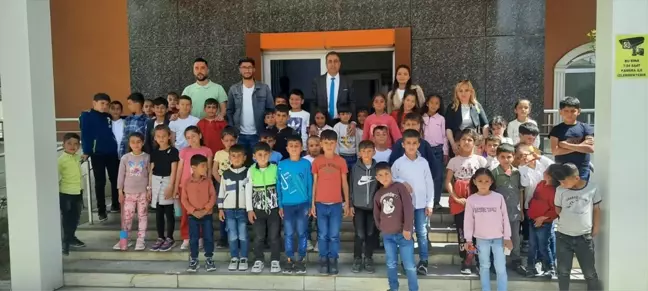Bitlis Güroymak'ta Çocuklar İçin Sinema Etkinliği Düzenlendi