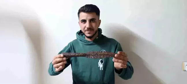 Kahramanmaraş'ta Mantar Toplayan Genç Tarihi Mızrak Ucu Buldu