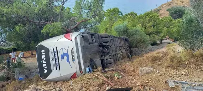 Muğla'da Varan Turizm'e ait otobüs kaza yaptı: 3 kişi yaralandı