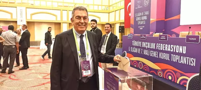 Okçuluk Federasyonu'nda Abdullah Topaloğlu Yeniden Başkan Seçildi