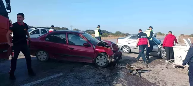 Çanakkale'de Trafik Kazası: İki Yaralı