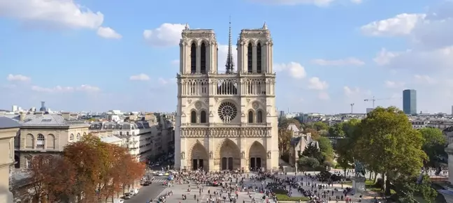 Notre-Dame Katedrali 7 Aralık'ta Yeniden Açılıyor