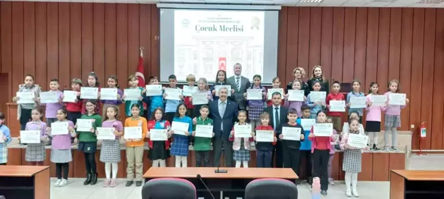 Aydın'da Çocuk Meclisi Toplantısı Gerçekleştirildi