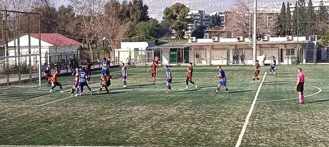 Aliağa Helvacı Spor, Çamdibi Altınok'u 1-0 Mağlup Etti