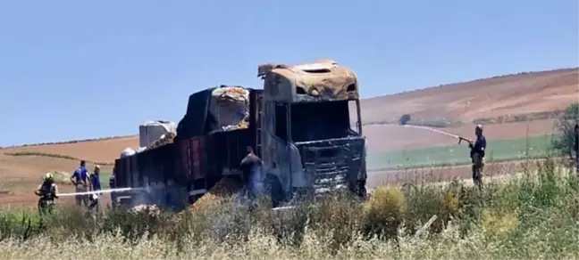 Ankara'da patates yüklü tır yangın çıktı