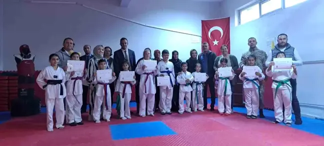 Posof'ta Minik Taekwondocuların Kuşak Heyecanı