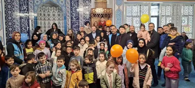 Kütahya'da Cami Çocuk Buluşması Programı Düzenlendi