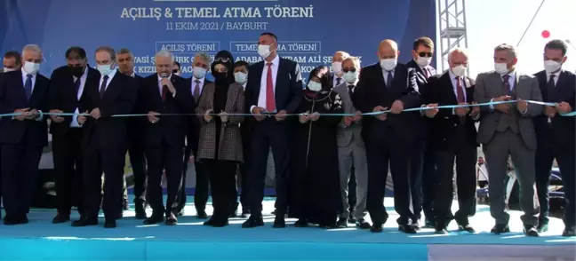 HACI KIYASİ ŞENTÜRK CAMİİ DUALARLA İBADETE AÇILDI