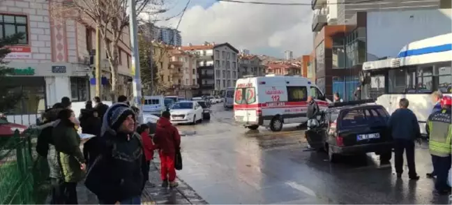 Ankara'da alkollü sürücü ters şeride girerek, EGO otobüsüne çarptı; kaza anı kamerada