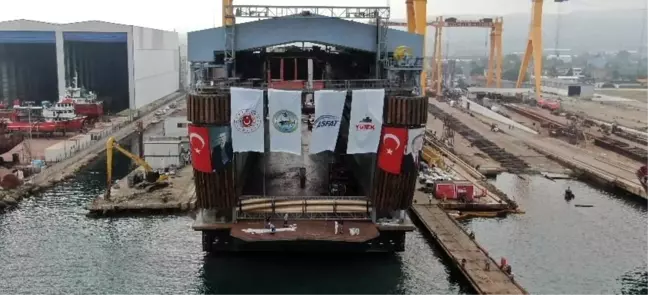 Yalova ekonomi haberi | Yalova'da kendi sınıfında dünyada tek denizaltı havuzu denize indirildi