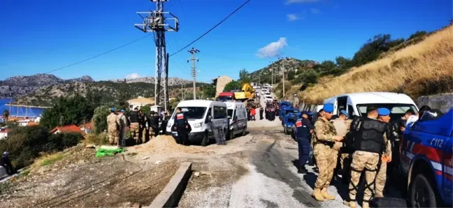Söğüt'te yıkım ertelendi, ekipler Bozburun'a yöneldi