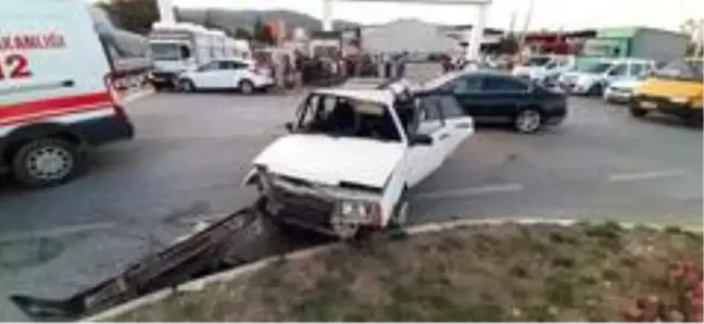Uşak'ta trafik kazası; 5 yaralı