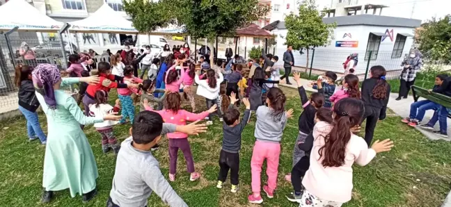 'Bir Tutam Mutluluk' projesi ile çocukların yüzü gülüyor