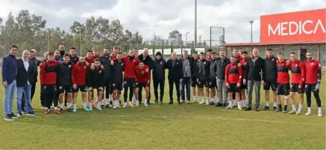 Karşıyaka, Turgutluspor maçı öncesi moral buldu