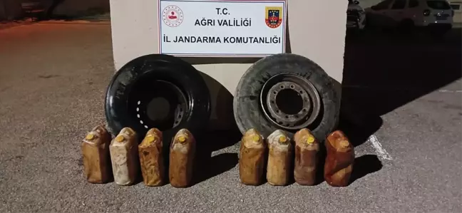 Doğubayazıt'ta Kamyon Lastiklerine Gizlenmiş 117 Kilogram Uyuşturucu Ele Geçirildi