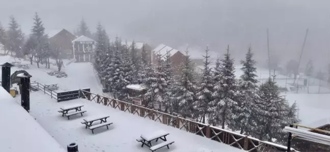 Kartepe'de Kar Yağışı Etkisini Gösterdi