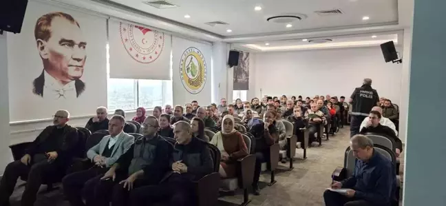 Kütahya'da Uyuşturucu ile Mücadele Eğitimi Verildi