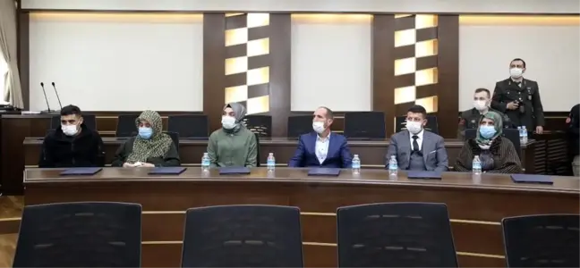 Vali Varol'un katılımıyla 'Devlet Övünç Madalyası ve Beratı Tevcih Töreni' düzenlendi