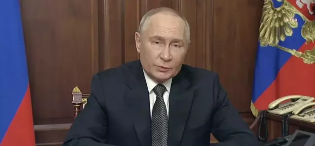 Putin: Uzun Menzilli Silahların Kullanımı Küresel Çatışmayı Tırmandırıyor