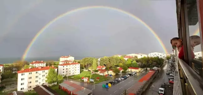 Bitlis'te Yağmur Sonrası Gökkuşağı Görsel Şölen Oluşturdu