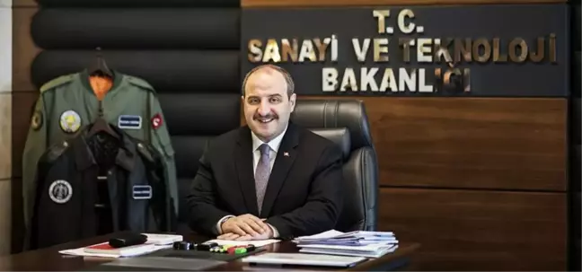Bakan Varank'tan Adem Metan'a: Çayın Hazır Olsun!