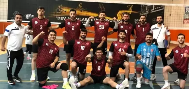 Erzurum Gençlik Spor Voleybol Kulübü, 7'de 7 ile Play-off'a Yaklaşıyor