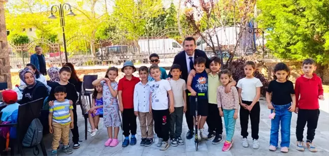 Nallıhan'da Birinci Sınıf Öğrencileri Kitap Okuma Etkinliği Düzenledi