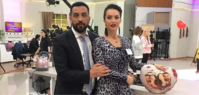 Dora - Ahmet Altınbaşak... EKRANLARIN YENİ ÇİFTİ!