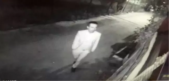 Market Sahibini Oyalayarak 19 Bin TL Çaldı